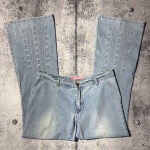Vtg 00s/Y2K Top Secret Low Rise Flare Jeans Light Wash Floral Embroidered Blue